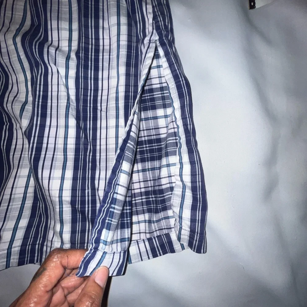 Cabernet Sleepwear Plaid Button Down Robe Split Sides Navy Wht Pockets Size M - Picture 6 of 8